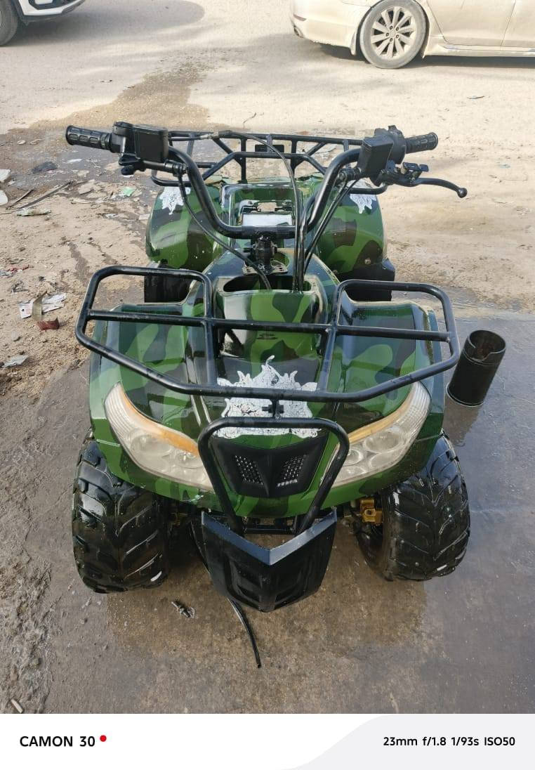 دراجه رباعيه محرك عاطل نقص كشن مع دراجه بطح صغير تعمل محرك مو شحن *********** ماعندي توصيل مكان النجف
