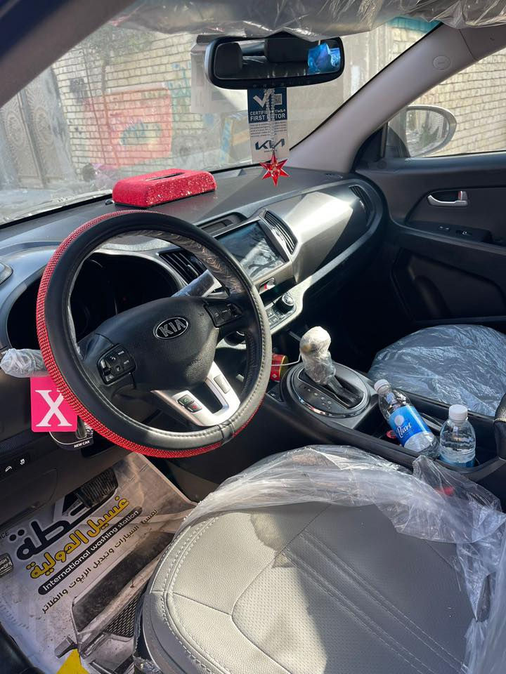 السلام عليكم كيا سبورتج موديل 2012
فول مواصفات 1/1
بنوراما /بصمه /بصمة ابواب عدد 2/تحكم ستيرن جهتين /كشنات جلد تدفئه تبريد /كامرا دواره /اشاير بلمري /ترحيب /يعني مفولة مواصفات للاخير /
سياره حادثهه بامريكا شويه بلبنيد ومصبوغ وياهه جاملاغات 2توحيد لون وكلير واصل للابواب /السياره نظيفه وجديده استخدام بيت
تحويل ثاني يوم رقم بغداد هزه جديده رقم دولي وبلنسلبة لموديلهه السياره مماشيه هوايه /مبيها اي نواقص تخم تاير جديد 
باتري جديد فيت بم جديد /
السعر//125$وبيها مجال للطيبين 
مكانها //بغداد 
الاتصال مباشر مع صاحب السياره //***********
