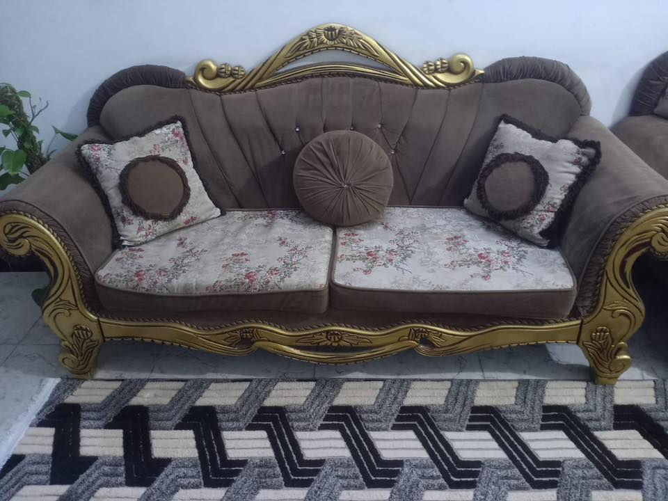 تخم ملكي 10 مقاعد 2 ام 3 و 1ابو 2 و 2 ام 1 مكانة بل شعب ***********
