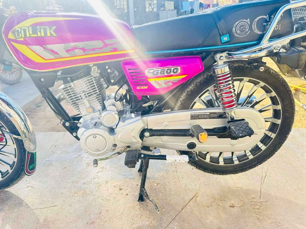 سولنك 2025
محرك 200 جواكيج 

شاشه تعرض فيديو نضامين 

 مراوس 

بصمه وسويج اوراق 

الخاص مفتوح


**إذا كنت صاحب هذا الإعلان وتريد حذفه لأي سبب، رجاءا أرسل رسالة إلى الدعم الفني**