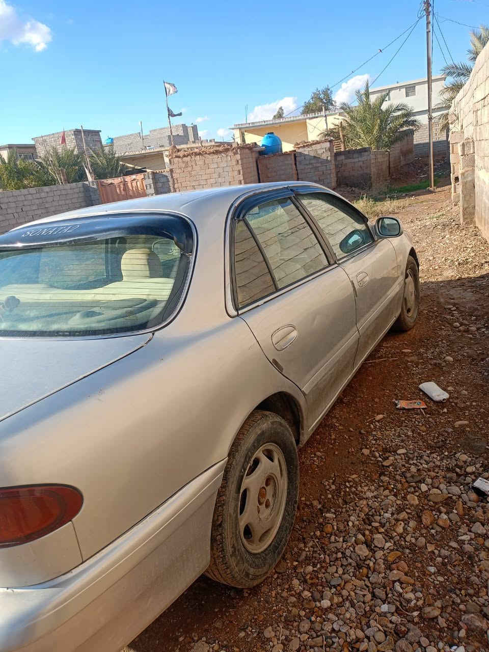 السلام عليكم ورحمه الله وبركاته للبيع سوناتا 95سنويه  2030.  مكينه خير وكير وداخل تبريد ثلج السعر 44 وبيها مجال رقم صاحب السياره ***********
