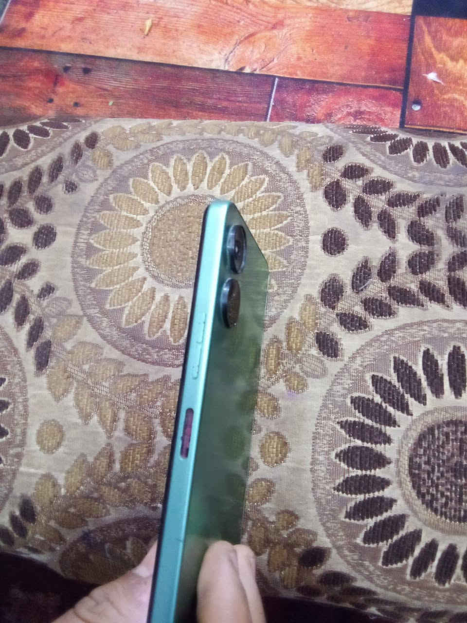 جهاز تكون 19نو  لبيع سعر ب120وبيه مجال كلش ما بدل بيه


**إذا كنت صاحب هذا الإعلان وتريد حذفه لأي سبب، رجاءا أرسل رسالة إلى الدعم الفني**