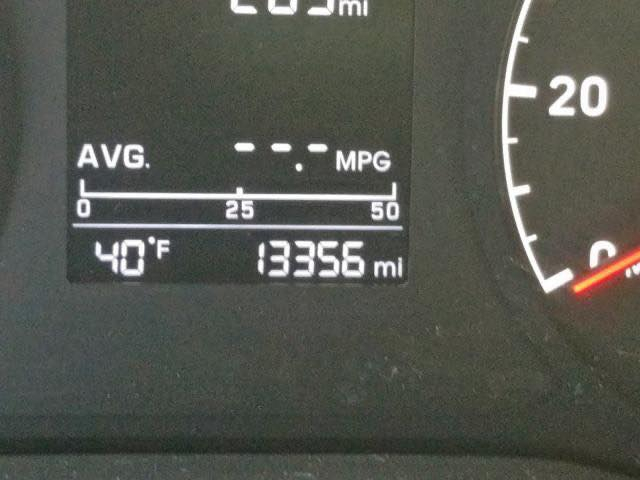 السلام عليكم 
اكسنت 2019 
 امريكي محرك 1600 
كير AT 
لون ابيض صدفي 
بدون ايرباك حادث سطحي 
قطعتين صبغ وجه الصندوق و الجاملغ  الخلفي 
صور الحادث ب منشور 
مكاني بغداد العامرية 
السعر 116

***********
