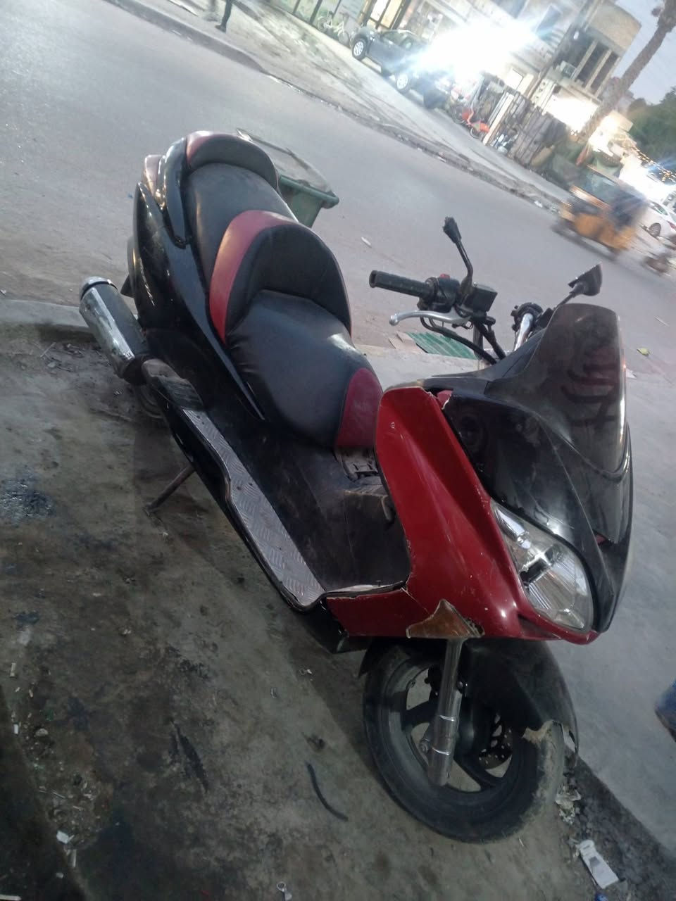 يا الله سلام عليكم دراجه فورزه صفر 8 كامله وخير من الله مكينه جديده شديتها بس جويتر يخربط ابيع طافي كوم حديد 350 وبيها مجال مكاني بغداد شعب ليريدها يجي يأخذها ***********
