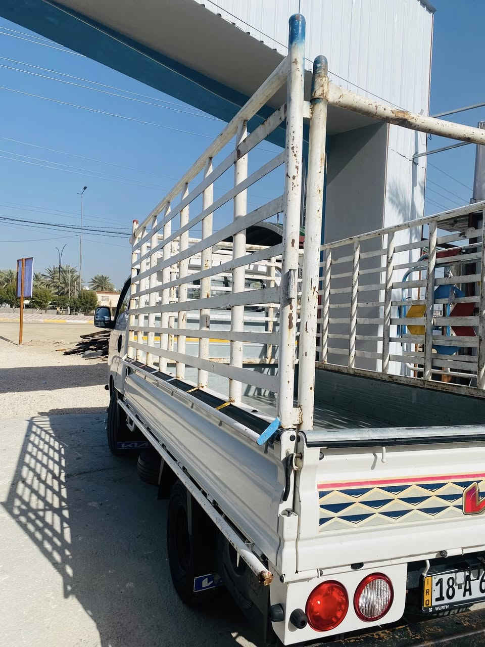 السلام عليكم فحل. موديل 2022
ماشي. 125 الف.  
مكفول.  180. وبي مجال 
رقم بابل.  بأسمي
مكان سيارة كربلاء.                                                                 غير متوفر. على الإنترنت 
***********
