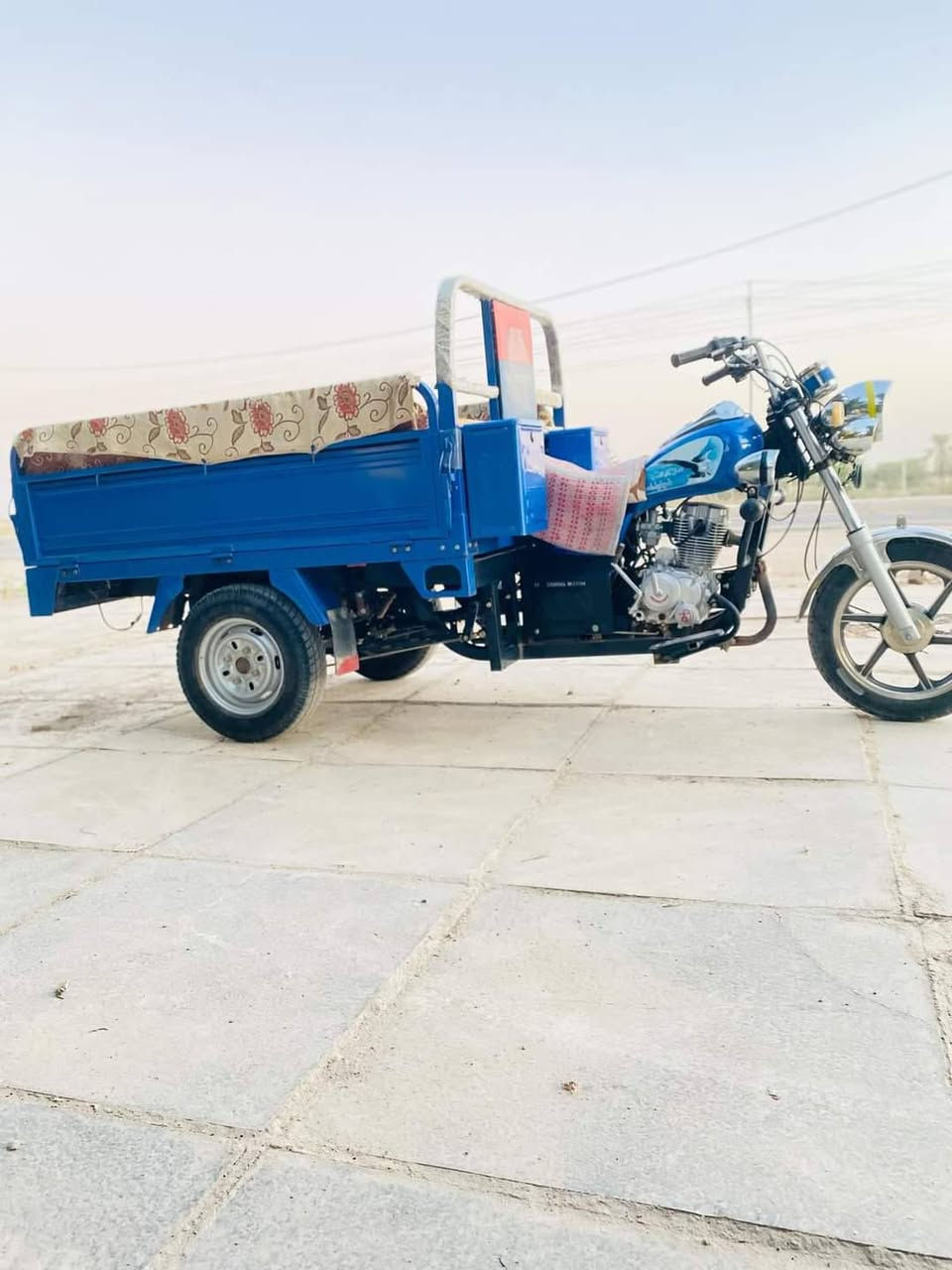 السلام عليكم ستوته لبيع موديل 2022 مكينه 25 ستوته نضيفه اوراق اصوليه متوازي عله بيعته 0784 857 3011
