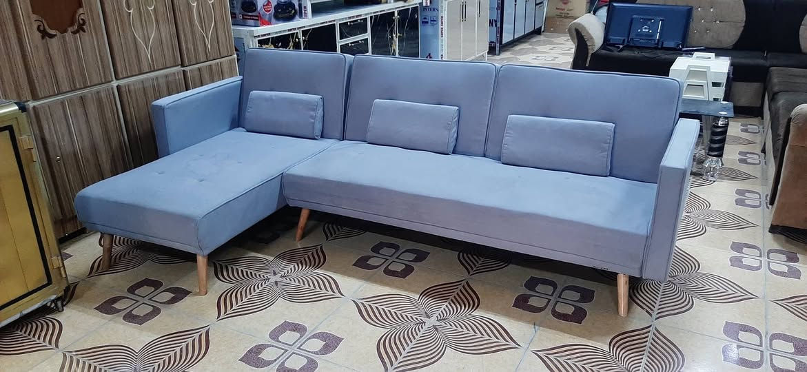 معرض العماد//ديوان تركي سريري يصير مالت مكتب 4 امتار بشرط النضافه للأستفسار ***********//*********** كركوك, العراق
