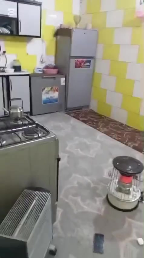 6.🏠بيت 100متر للرهن ب الحولي شارع30الثاني قرب مجمع السلام سعر الرهن22 مليون.
🟤يحتوي ع غرفة وصالة ومطبخ واستقبال وصحيات وكاشي وسيراميك وسقوف ثانوية. 

⚪️للأستفسار ع هذا الرقم *********** واتساب.
