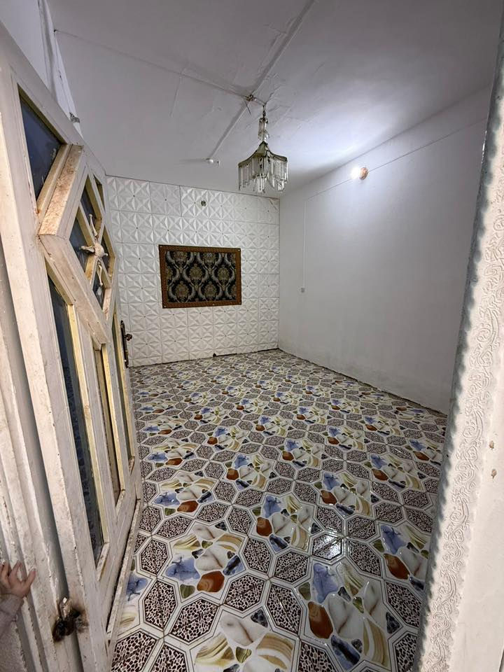 مشتمل للبيع  نزلة التمايمه نظيف كما موظح بل الصوره مانقصه اي شي المساحه 130  للستفسار 
***********
