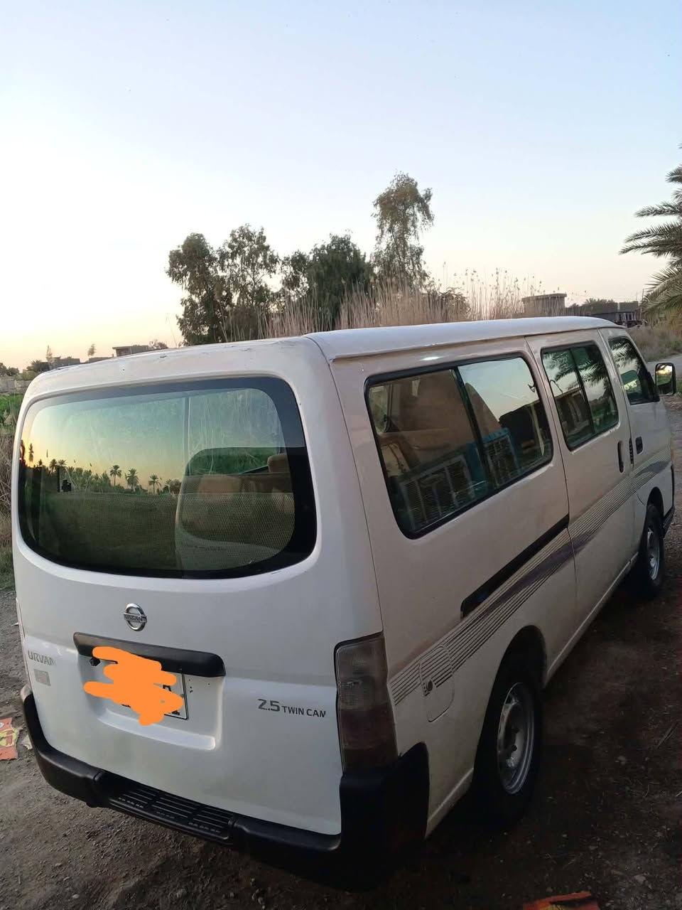 السلام عليكم نيسان ناصي للبيع موديل ٨رقم بغداد نكليزي تحويل ثاني يوم مصفره هيئه ومرور بيه مكانات ضبغ كير ومحرك واكسن كفاله دوشمه نضيفه مكاني بابل مشروع المسيب واني مكلف بلنشر الشراي يتصل ع رقم الهاتف ***********
