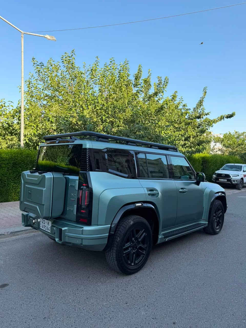 Jetour T2 luxury plus + star guard 

مودیل2026
5,000km
5سال ضمان شەریکە هارلم
کلین تایتل بدون صبغ 
رقم سلیمانی »مکان اربیل
محرک20Tتوربو»گێر 8نمرە+»دبل اکسل4*4
فول فول مواصفات
امانت الله سياره كلش حلوه ونضيفه ومال بيت ولون مييز كلش وسياره بعدها زيرو يعني ماشيه قليل ومابيه ملاحضات ابد 
***********
واتساپ أربيل, العراق
