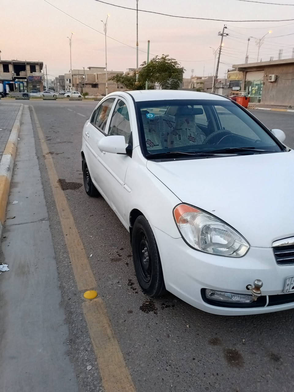 السلام عليكم هونداي اكسنت 2009 رقم انكليزي بسمي محرك 1600لاتقصير ولاتبخير كيراوتماتيك تبريد شغال مصبوغه احزام جماليه  بدون حادث سياره جاهزه مابيه اي نقص السعر 78ورقه بيه مجال بسيط رقم مبايل *********** في كربلاء
