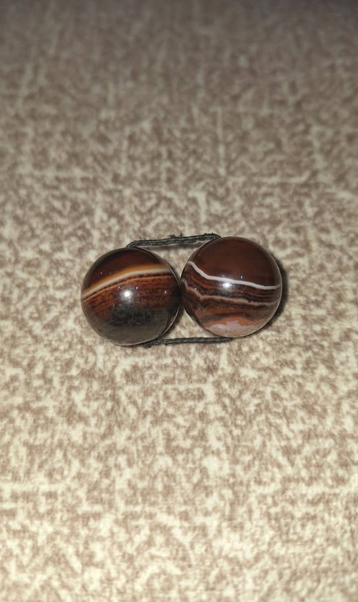 السلام عليكم 
زوج جزعات قديمات كلش خوات 
للمراوس او البيع تفضل خاص
المكان البصره


**إذا كنت صاحب هذا الإعلان وتريد حذفه لأي سبب، رجاءا أرسل رسالة إلى الدعم الفني**