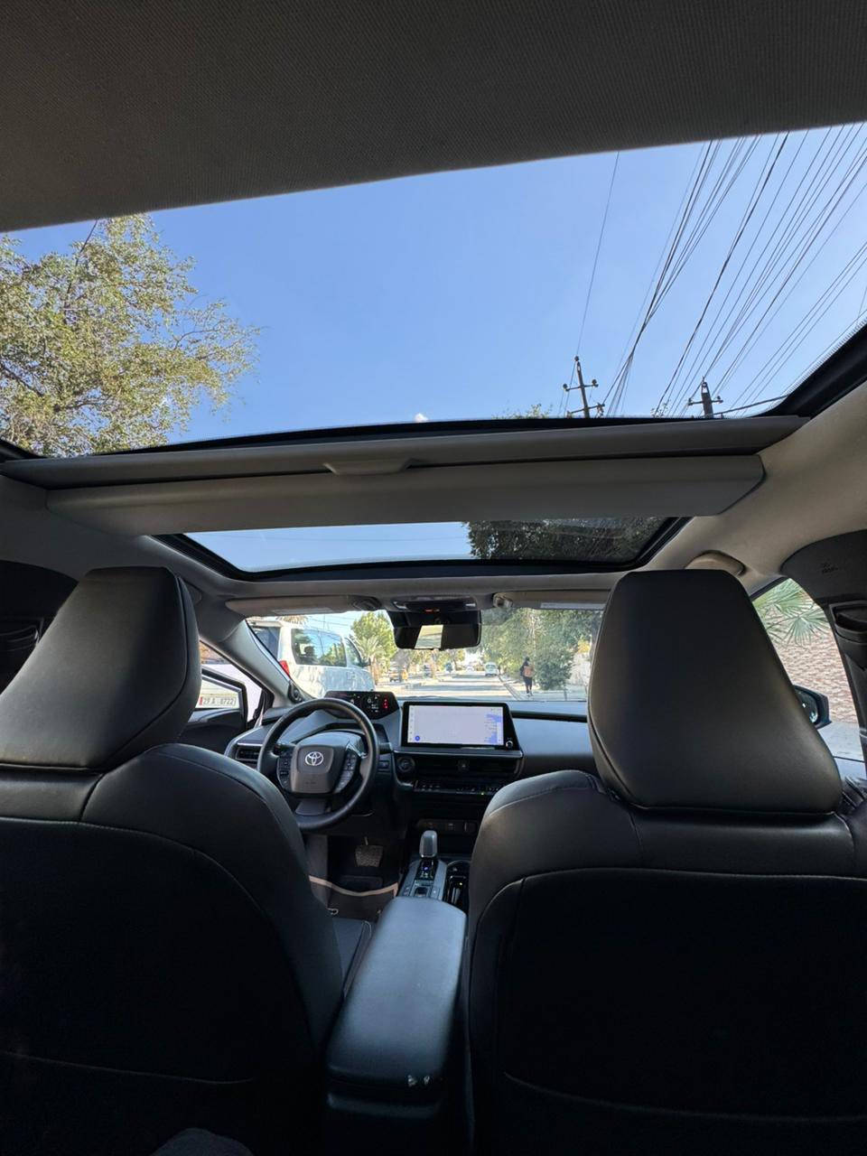 تويوتا  بريوس Prius 2024 limited

فول مواصات  بنوراما
بصمه تشفيل وتشغيل عن بعد

5 كامرات   كشنات تدفئة تبريد رادارات +حساسات

شاشة كبيرة 

سماعات jbl

صندوق كهرباء 

لايت لد 

تحديد مسار 

وضعية البارك تطبك نفسهة 
قياده اليه
كشنات خزن ميموري 

4 وضعيات قيادة custem /sport /eco / normal 

مثبت سرعة 

كشن كهرباء 

هاند بريك دكمة 

دفع رباعي 

لد بالدشبول  

شحن لاسلكي 

ويل حجم 19 

مانع تزحلق 

السيارة فول اعلى فئة بالبريوس
وبعد بيها هوايه مواصفات

حادثه باب خلفي صفحه السايق فقط مصلح نفسه بدون اي تبديل مكفوله من كلشي صور الحادث مرفقه
ماشيه 14كيلو متر فقط
السعر 195$قابل للتفاوض
المكان الاعظميه 
للتواصل ***********
