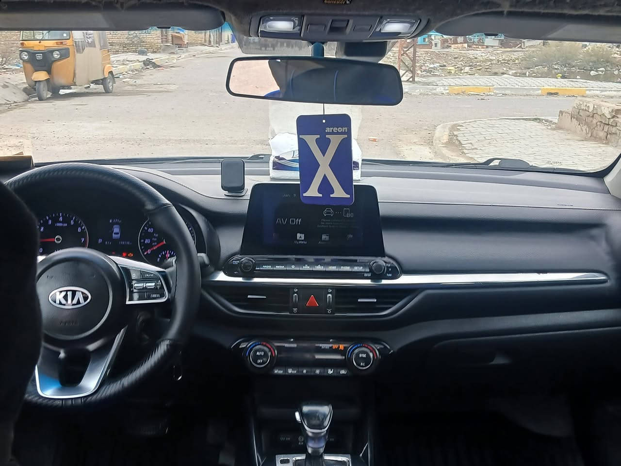 فورتي 2019 فول من عده البصمه للبيع وترهم مراوس السعر 120#***********
مكينه 2000 دوش مكينه وكير مكفول ما مفتوح بيهن برغي كير اي تي  

طخم وياله وطخم تايرات جدد قبل سبوع شادهن 

صدر امامي خلفي جديد سياره جاهزه برغي مابيها نقص 

ورايد امريكي بيها 3 قطع صبغ وباب مبدل 

تبريد تدفئه كله خير من الله يعني سياره من الداعميه للدعاميه جاهزه
