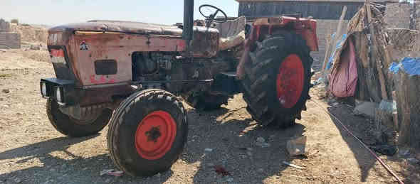 @إشارة   يوجد مكينه عنتر للبيع موديل 81.. العنتر بدون سنويه نكره سلف مكفوله من هيدروليك وبم شرط تايرات وره وكدام  جديد المكينه اي نقص ما بيهه ***********
