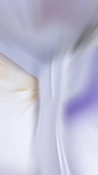 مساء الخير عيوني عندي احذيه نسائيه ولادي وبناتي سعر جدا مناسب للاستفسا...