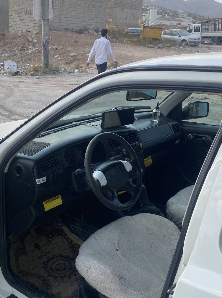 Golf mk3
مۆدیل ١٩٩٤
گێڕو مەکینە بە شەرت
لێدراو بە شەرت جەمپەکی خەفیفی دواوەی هەیە
شاشە Carplay 
پێشو دواوەی کامێڕە 
تاخم تایەو ویل لۆکک
٣ پارچەو بن دەرگاکانی بۆیاغە 
کارەبایاتی کامل مەزبوتە
ناو غورفەی لۆک
٨ سەماحەی پێوەیە سیستەمە
سەیارەکە تا بڵێی جوانو کەم مەسرەفە بەنزینکەم دەخوا
هەزەی تا مانگی ٧ نوێیە
بە ناو خۆمە سەیارەکە بە شەرتی بە ناو کردن
تکایە ئەگەر موشتەرینی سەرم مەهێشینە الحويقة, كركوك


**إذا كنت صاحب هذا الإعلان وتريد حذفه لأي سبب، رجاءا أرسل رسالة إلى الدعم الفني**