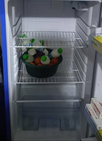 ثلاجه ١٤ قدم • نظافه فول • ديوانيه مركز