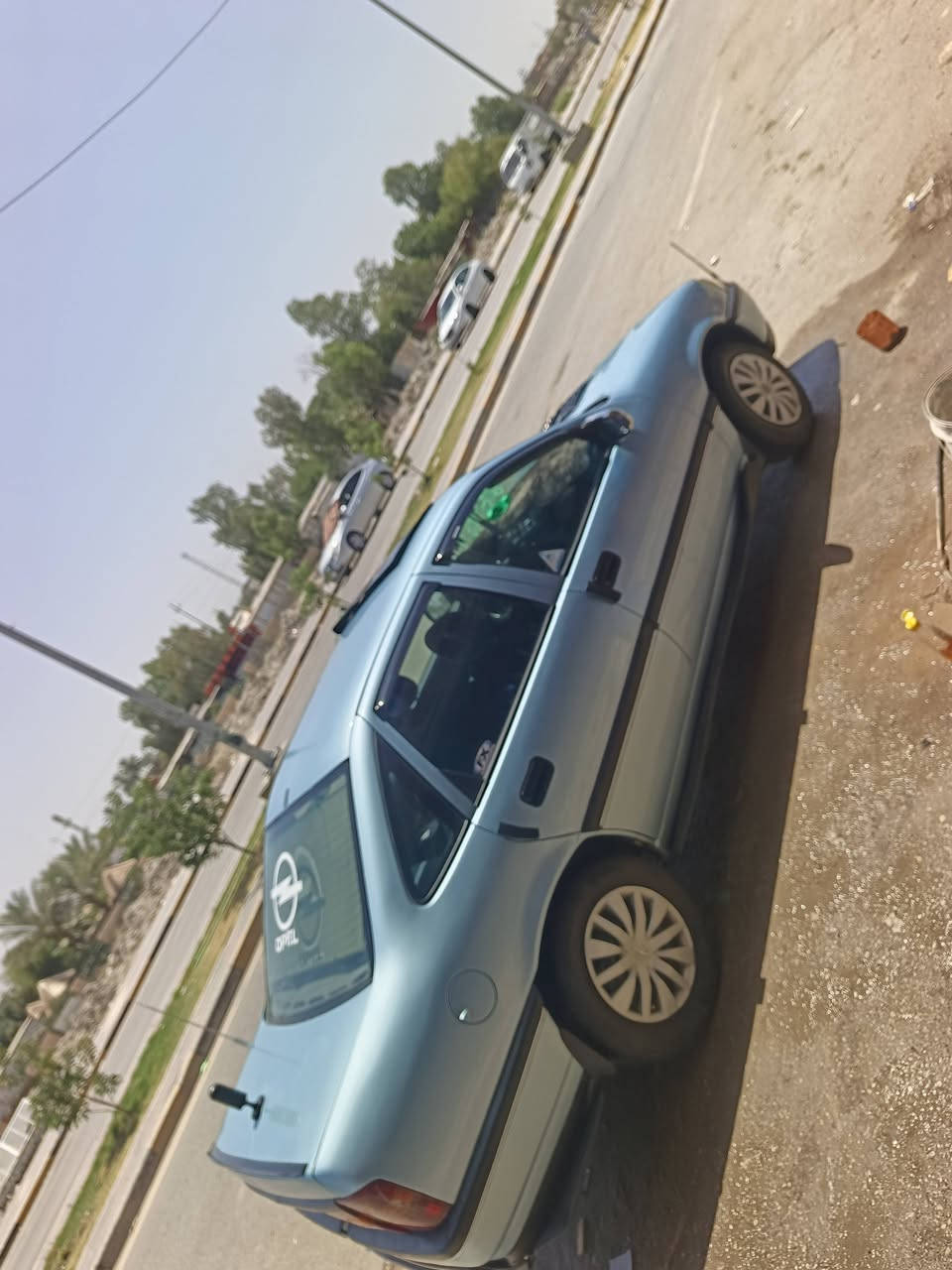 للبيع اوبل فيكترا
المكان بابل جبله

كير محرك على الفحص 

كهربائيات كلها شغالة 
ماصدات جدد و انارة اصفر وابيض LED  عالي
ماسحات شغلات جدد
بطارية جديدة
دشبول جديد 
ابطاين جدد
الابواب كلها تتفتح وتتقفل
مسجل شغال
ست سماعات 
كيجات كلها شغالة
السيارة امانة الله مال جناي ما نقصها اي شي 
السعر ٣٦وبيها مجال 
الشراي يتصل
***********
