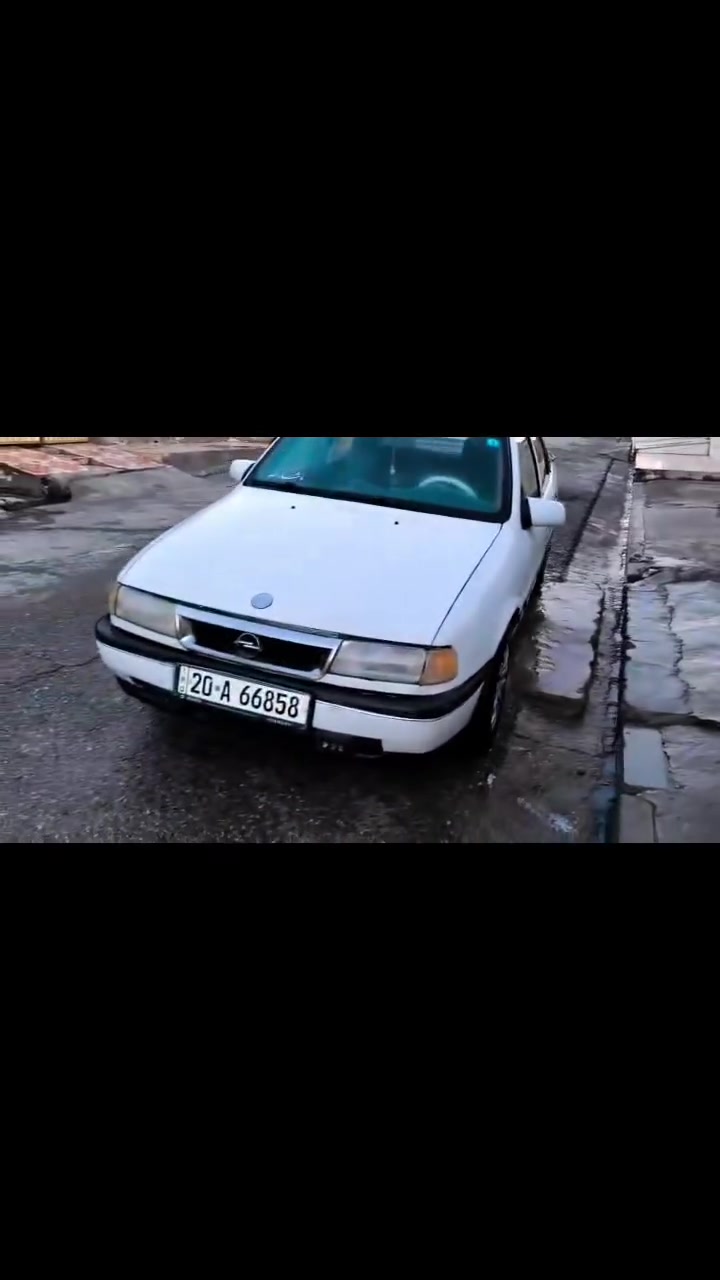 للمراوس ب BMW.
اوبل فكترا حجم.  18. رقم ديالى. دولي.  بسمي.  .  كير محرك كلو بشرط.  مراوس ب BMW.
رقم ***********.
