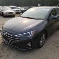 النترا موديل٢٠٢٠ لون فيلي بدون ايرباك مثل ما موضح أمامك بدون تبديل فقط...