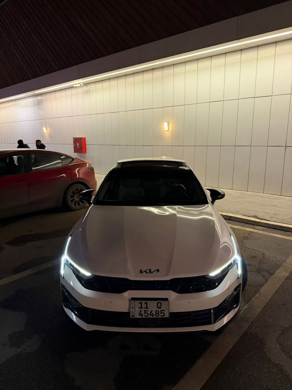 سلام عليكم K5 خليجي موديل 2024 كفاله عامه فول مواصفات السعر ٢٢٥ وبيه مجال *********** /***********
