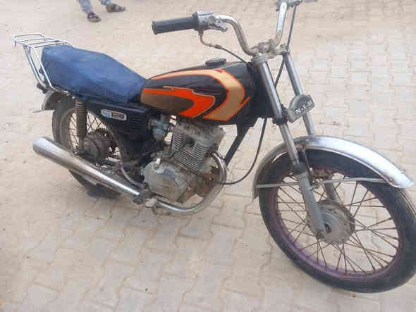 دراجه كلك مكفووله موديل ٢٠ مامفتوحه بيهه خيط بدايه ب٢٥٠ وبيهاا مجال ***********
