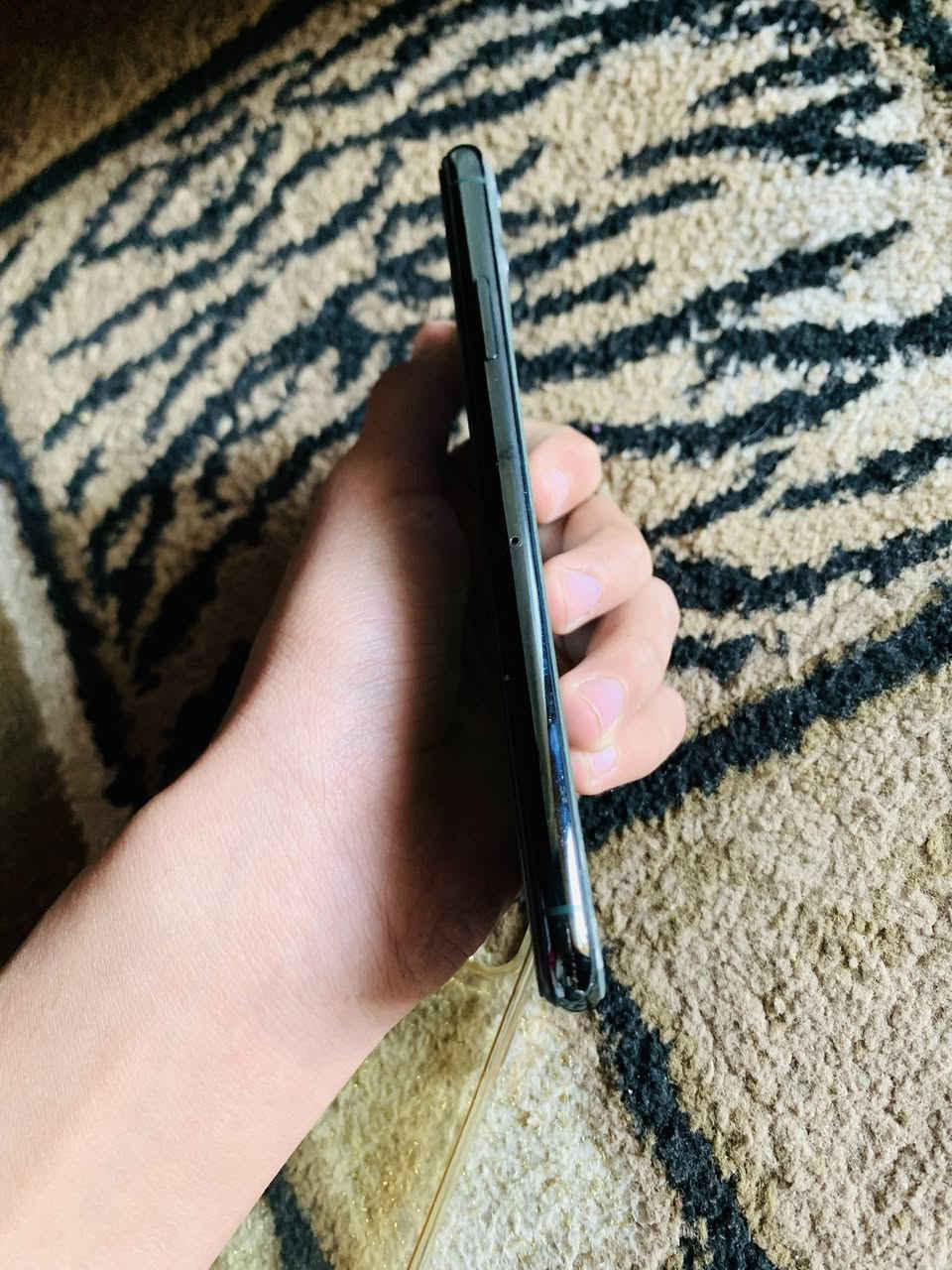 ايفون 11 برو ماكس بطاريه 81 جهاز علا وضع الشركه فقط مبذل شاشه اصليه مطابقه للصليه نوعيه حلوه او ضهره مثل مواضح او السماعه الفوك مال تصال تشكل الباقي كله شغال
مكاني بغداد زعفرانيه سعر 175 اخون لحد يكسر بجهاز مجاله بسيط ***********
