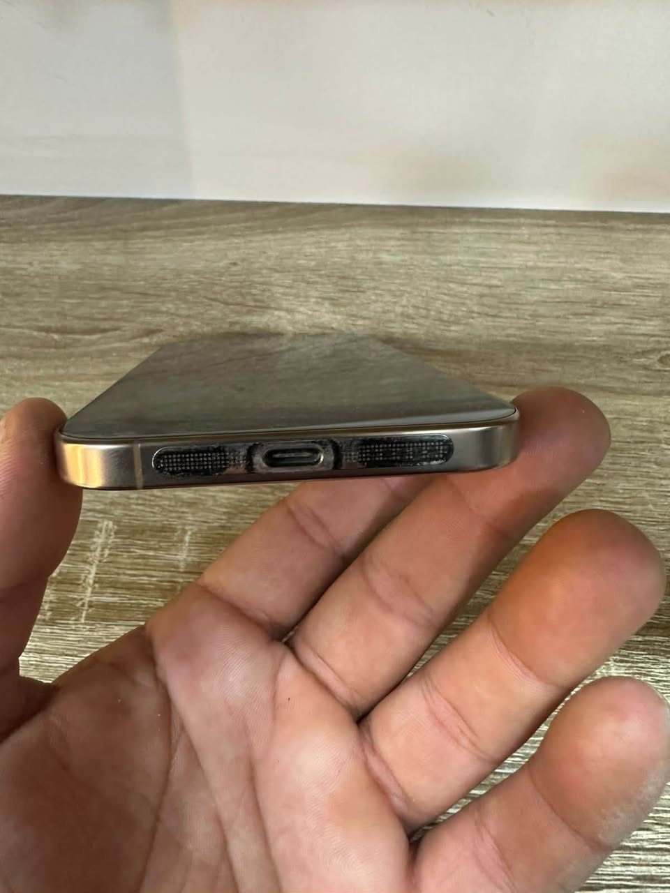 ايفون 16بروماكس جديدي استعمل قليلي نضافه فول  اسعر 10450 قفل بس ليشتري يرسل


**إذا كنت صاحب هذا الإعلان وتريد حذفه لأي سبب، رجاءا أرسل رسالة إلى الدعم الفني**