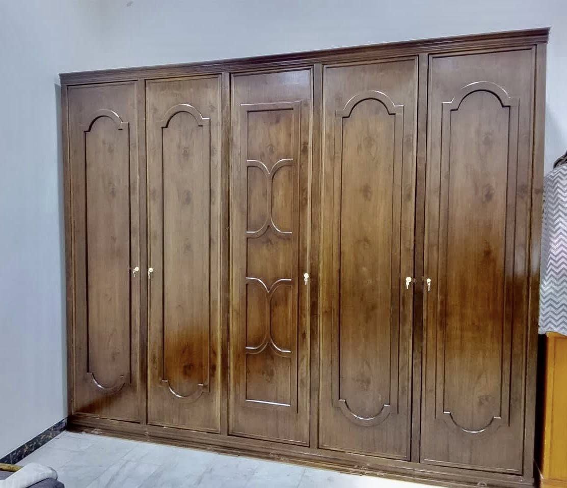 تنفيذ معمل عالم النجارة 
كنتور 5 باب تسكام ثقيل من الخشب الصاج داخل وخارج 5 ملم 

                🌏معرض ومعمل عالم النجارة🌍        
                         🪵من اعمالنا  )            🪓
    
🪚تركي نجارة 🛏  غرف نوم تركية نجارةتسكام 👩‍❤️‍💋‍👨 
ابواب تركيه 🧍غرف شبابيه🧍‍♂️🍽  مطابخ تركية نجارة🎂         
مطابخ اللمنيوم 🖼رفوف تركية نجارة🗄
🪟غرف نجارة صاج تسكام 🚪ابواب صاج 🚪       🪟چراچيب🪟        ابواب برادت                    
📝ضمان 5 سنوات  🔖   

     يوسف / ابوشمس 
☎️للاستفسار :*********** وتساب او اتصال
     ب ادارة / يوسف / ابوشمس 

🌻📲 رابط صفحة معمل عالم النجارة 👇🧭
https://www.facebook.com/black.hawk633

🧭العنوان : كوت /الخاجيه / شارع القزويني /قرب مجمع الكرار / مجاور سيد نبيل ابو الاسماك
📍الموقع 👇لوكيشن👇الخاجية
 https://maps.google.com/?
q=32.528866,45.804348
