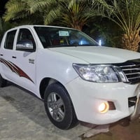 تيوتاه هايلوكس ناصي ا2014 مكفوله كفاله عامه ماشيه 100الف رقم واسط 0781...