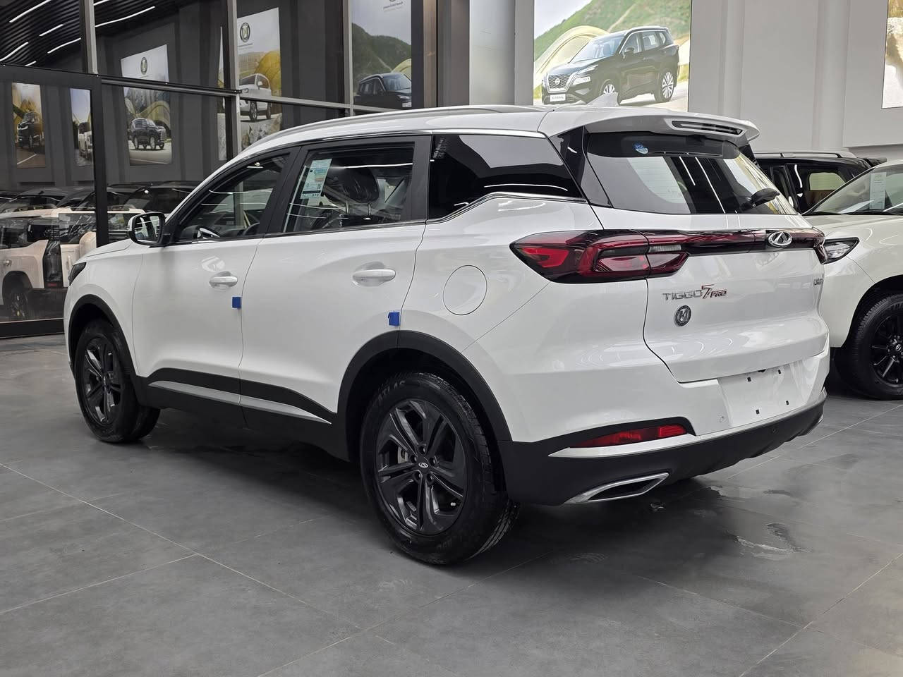 • شيري تيكو 7 برو 
• الموديل: 2024
• المسافة المقطوعة (العداد): 0 كم 
• المحرك: 1.5 لتر توربو 
• عدد الأسطوانات: 4 سلندر
• عنوان الشركة أربيل شارع مخمور
• شركة: #KUWAITCARS 
• أرقام الاتصال:
• ***********
• ***********
