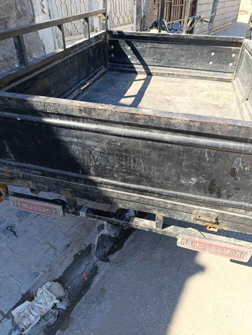 السلام عليكم ستوته موديل 2009 سنويه ورقم السعر 600 بيها مجال
عايزة بس دبلات   ***********
