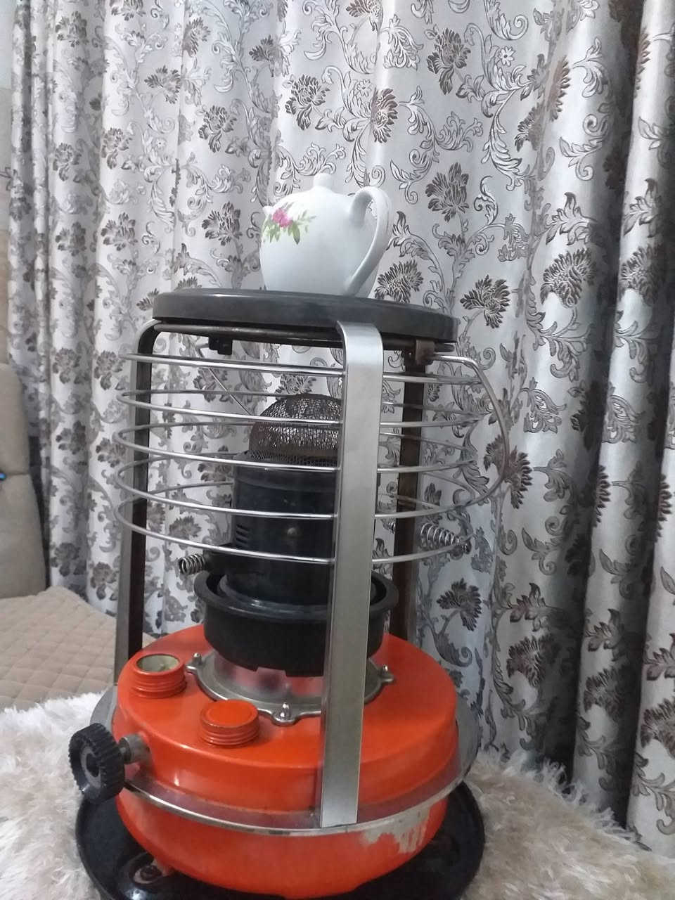 السلام عليكم ورحمة الله وبركاته صوبة سانيو نفطية نظافة أمام العين شغاله مكان موصل يوجد توصيل كافه محافظات العراق السعر خاص ***********
