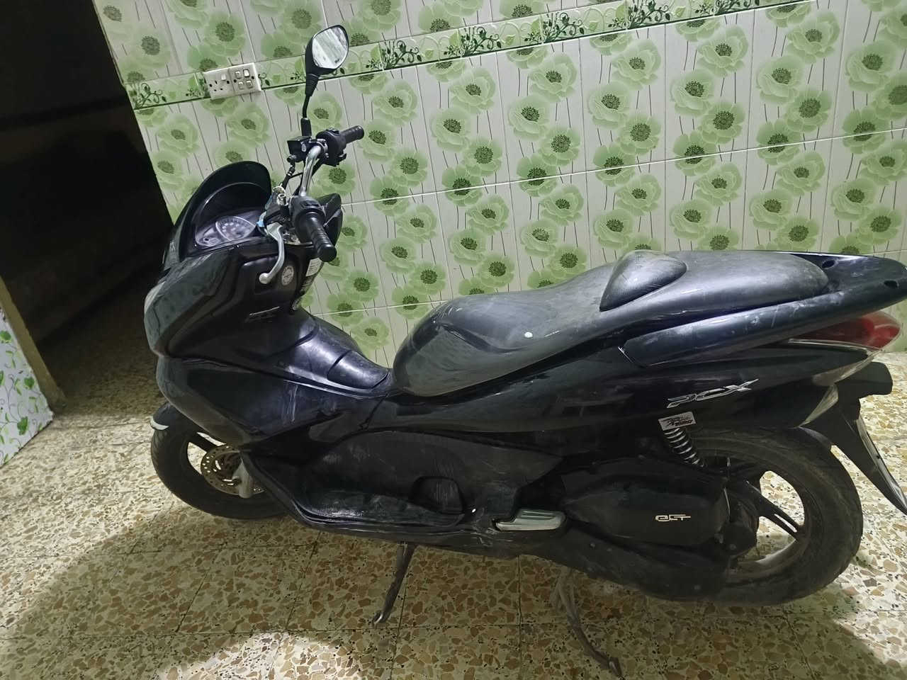بيسي اكس جيل اول ياباني دراجه نكرة سلف بكل وقت نعومه المكان بغداد المعامل سعر 1300 وابيهه مجال بسيط***********
