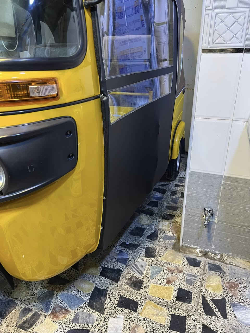 السلام عليكم تكتك البيع موديل ٢٢ كفاله عامه مكينه اكسل جديده رقم وسنويه بغداد بسمي تحويل ثاني يوم الاستفسار اتصل مكاني بغداد البياع ***********
