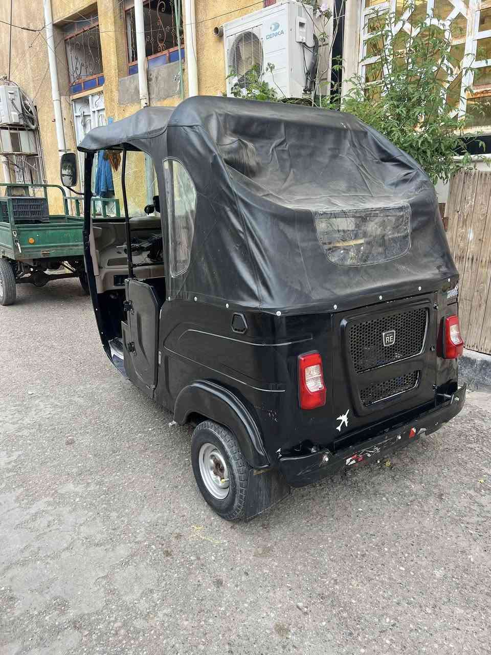 تكتك للبيع مديل ٢٢كفاله عامه المكينه
البدي شوف العين رقم وسنويه عنوان البصره

٥ميل رقم ***********
