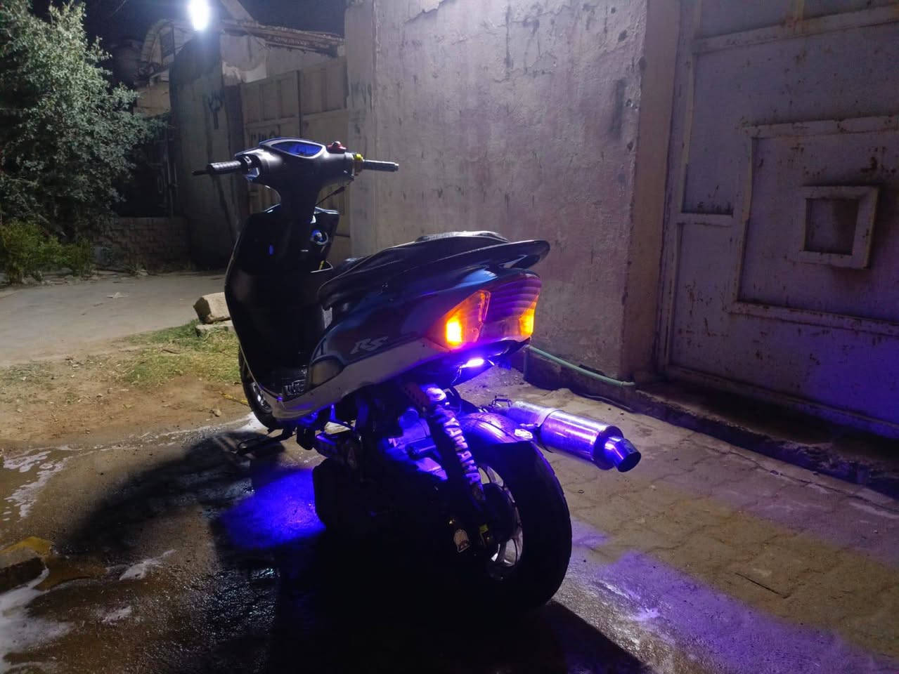 سلام عليكم دراجه ماكس مزوده تزويد قوي مكينه ناعمه صالنصه حلزوني سلف شغال هندر شغال كهربائيات كلها شغاله دراجه شلعه ومعدل فول دراجه ماتنكمش بوشه افسيس 55 كلجات مزوده شيال مزود راجعه ليورا يدت البريك مزوده دراجه بيها تزويدات ماتخلص خير من الله سعر 625 وبيها مجال بسيط مكاني كربلاء سيف سعد رقم ***********
