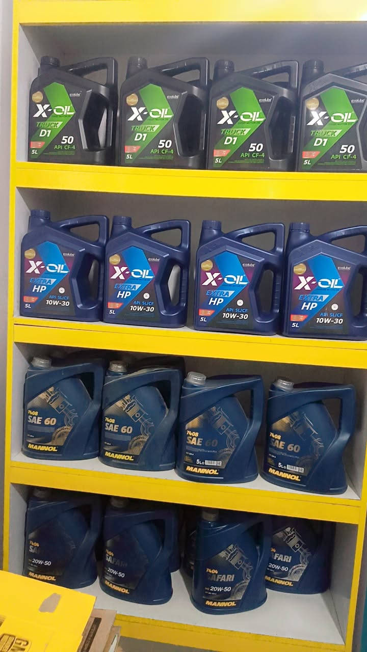 مصطفى الكلابي ***********
