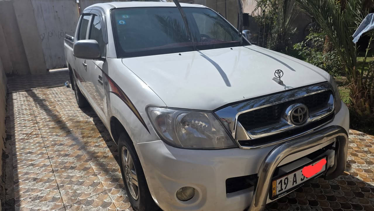 فلاونزا 2009 رقم كربلاء باسمي سنويه تسقط 2027 رقم دولي سياره كفاله عامه فقط بارد بدون صبغ السعر 155 وبيها مجال 
مكان ذي قار قضاء النصر 
للاستفسار  ***********
