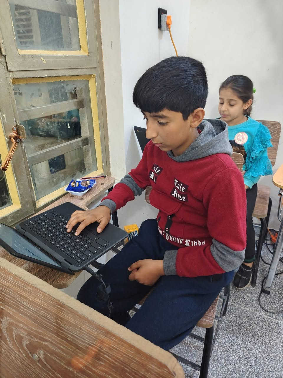 فرصة لأبنائكم للتميز
إذا أردت لابنك أن يفهم الدروس بسهولة
ويحسن مستواه الدراسي…
معهد 14 يقدم دروس تقوية مميزة
للمرحلتين الابتدائية والمتوسطة
⭐ اهتمام بكل طالب
⭐ شرح واضح ومبسط
⭐ بيئة تعليمية هادئة
📍 الحميدية – مقابل العمارة الخضراء
📞 ***********
