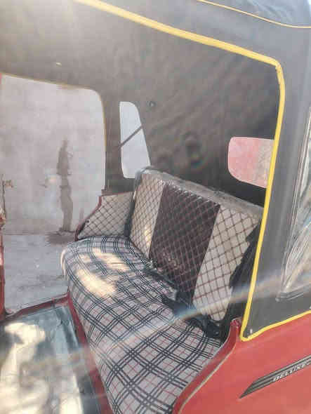 سلام عليكم تفي اس البيع موديل18تكتك بلدية محرك12تكتك خير من اللة المكان بغداد المحمودية شراي تصل*********** السعر ٢٥٠٠
