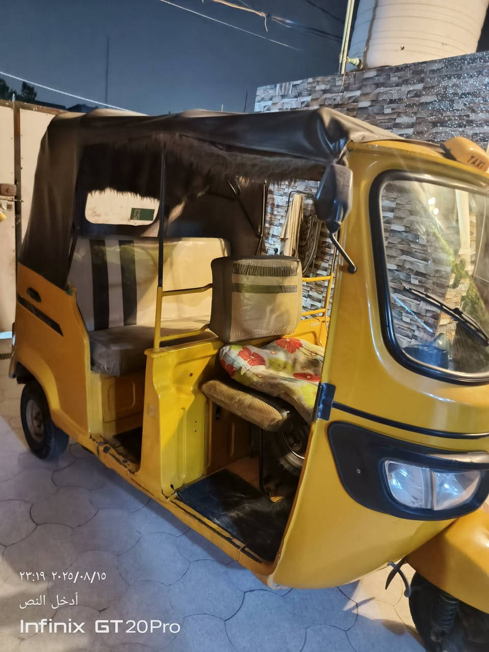 السلام عليكم تكتك TVS موديل 20 رقم و سنوية سعر 5 مليون مكاني بغداد جسر ديالى ***********
