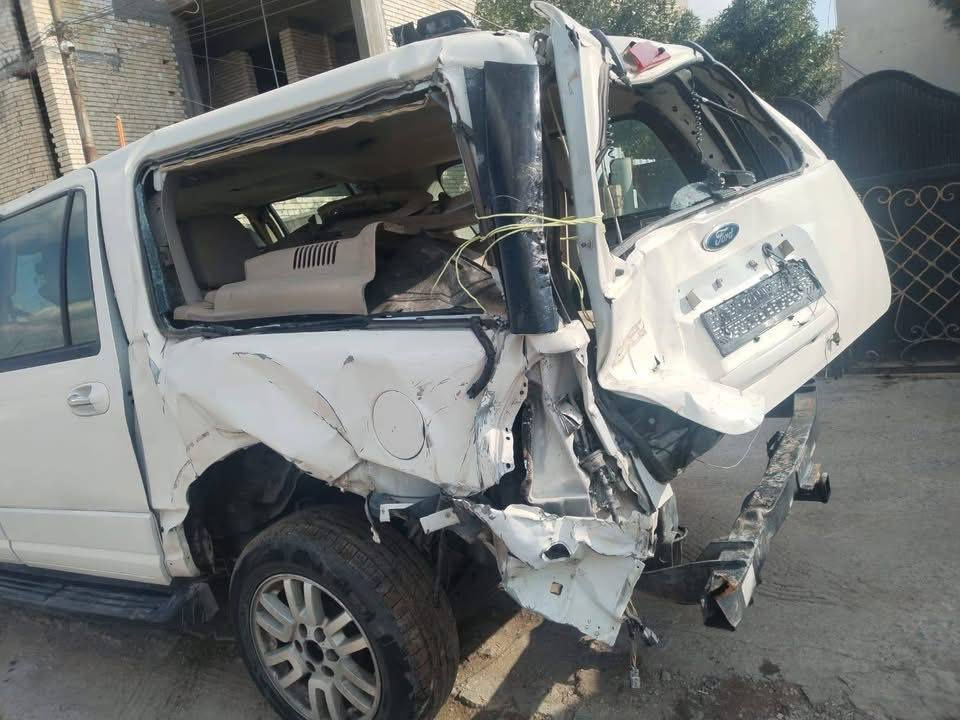 السلام عليكم فورت اكسبديشن موديل 11 سياره على ضربتها شغاله وتمشي تبريد شغال كير مكينه كلش حلوات رقم بغداد  الجديد السعر 65 ورقه شرط التحويل عنوانها بغداد ***********
