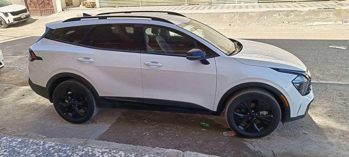 ﷽
سبورتج (2025) وارد امريكي
🪶🪶🪶🪶🪶🪶🪶🪶🪶🪶

فول مواصفات 1/1
مواصفات:- بصمه -  -محرك 2500
 - رادارت - حساسات-  رادارات - ماشيه 16 الف
الكشنات جلد وكهرباء وتدفئه - كار بلي
شحن لاسلكي - تشغيل عن بعد - قطعتين تبريد - سايد بريك دكمه -
حادثها / ربع جاملغ بارد 

السعر (215) بدون رقم 

مكان السياره ( بغداد - حي اور الشعب)

***********
