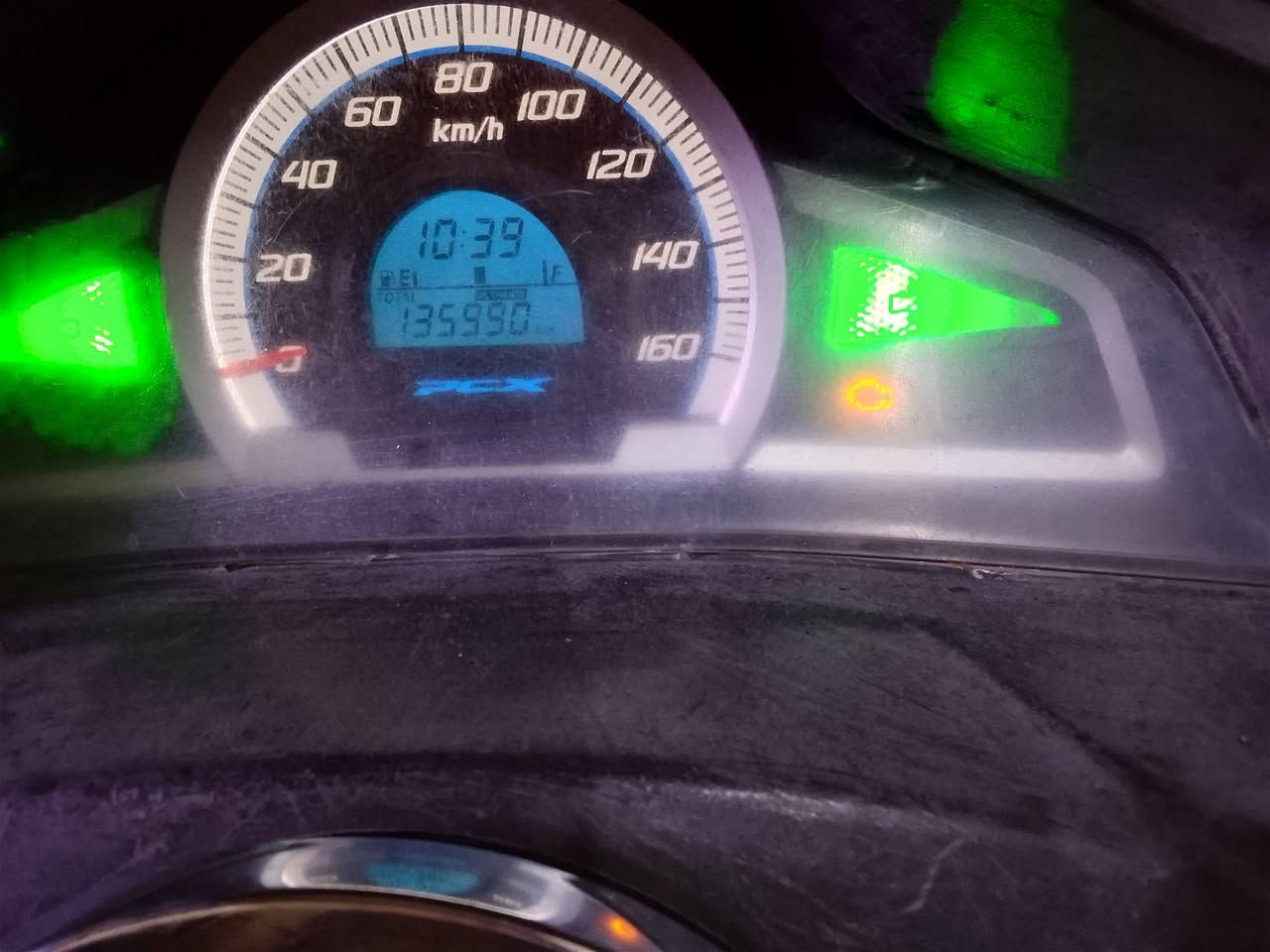 بيسي إكس جيل ثاني ياباني KFمكينة 150 دراجة كفالة عامة مكينة وكفر كلشي شغال تايرات جدد حساس ازدحام شاير عالي ناصي كلة شغال قفل جنطة قفل ستيرن قفل بانزين كلة شغال دوسات حديد نيكل السعر 11وماكو هيج سعر مال رمبة مكاني بغداد مدينت الصدر ***********اكحيلان
