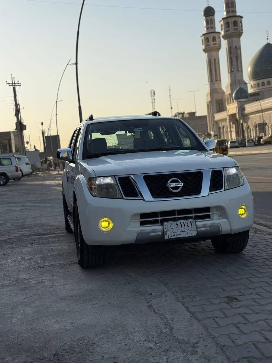 السلام عليكم نيسان باثفايندر خليجي ٢٠١٢ مكفوله كفاله عامه ماشيه ١٢٧ الف السياره جديده بمعنى الكلمه فول مواصفات بصمه فورويل تبريد ٣ قطع رقم بغداد انكليزي بإسمي عارضها ١٣٨ وبيها مجال
***********
