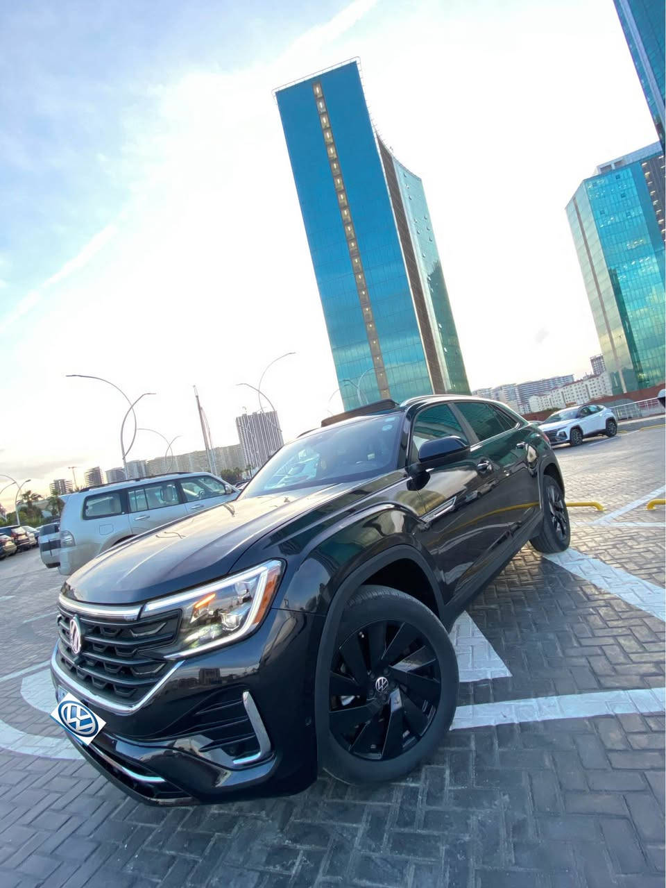 السلام عليكم

VOLKSWAGEN ATLAS CROSS SPORT SE 2024 

سياره مواصفات se معروفه داخل مشمشى بلادى 

٣ قطعة تبديل شركه نفس اللون. ١ قطعة صبغ بدون دواخل 

ارباك ستيرن تكمه راجع بلادى وسيارة بحالة وكالة صفر مسج مشى ١٤ الف ميل

سعر جدا مناسب ٢٥٥ ومجال 

مكان سياره اربيل و رقم مؤقت 

*********** واتساب أربيل, العراق
