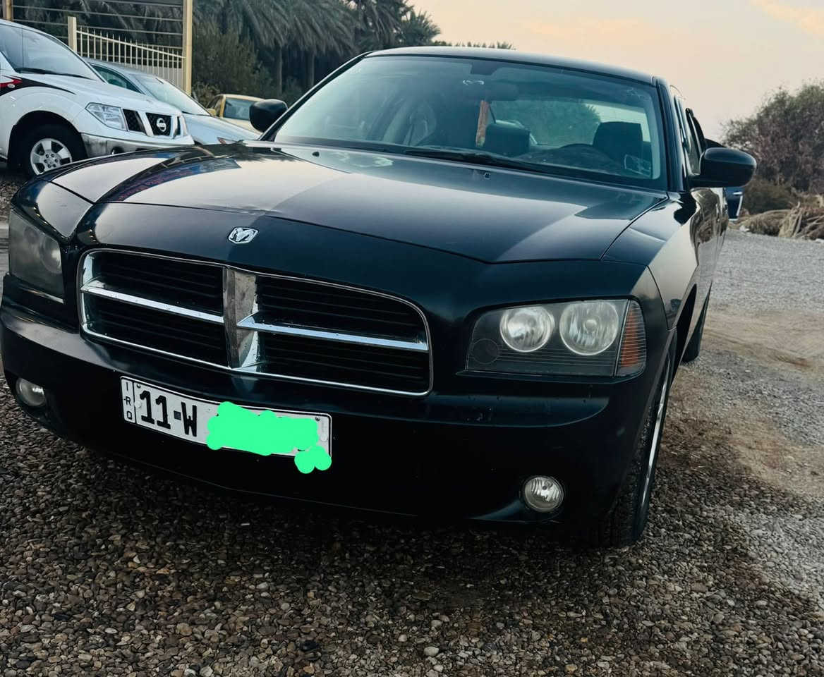 السلام عليكم
جارجر موديل 2010 وارد خليجي 
مكينه كير كفاله صدوره تخم تاير جديد 
سونار مرفق بلمنشور باب فقط اثر شخط 
لباقي كفاله رقم بغداد دولي 
للمراوس بالنترا 2018 او 2019 
مكاني ديالى الخالص خاص او واتساب ***********
